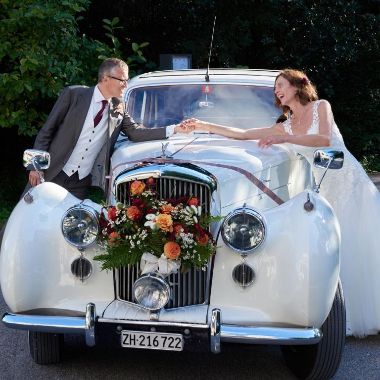 Exklusive Hochzeitsfotografie für Ihren schönsten Tag in der gesamten Schweiz.